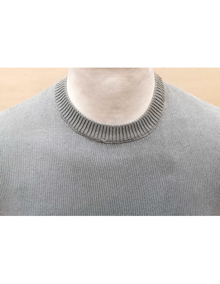 Maglione girocollo in filo di cotone effetto stone wash Maglione girocollo in filo di cotone effetto stone wash